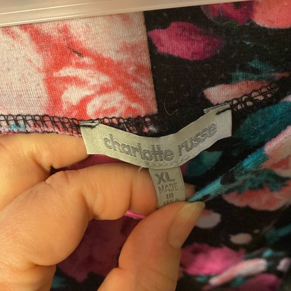 Black floral mini skirt - Picture 2 of 2